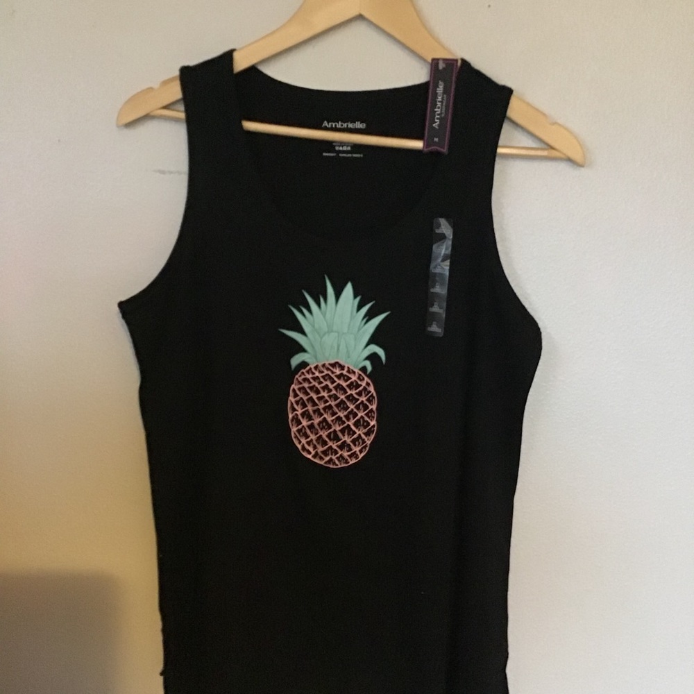 Ambrielle pineapple tank